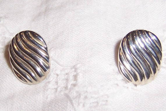 Vintage Oval Earrings. Sterling silver. - image 2