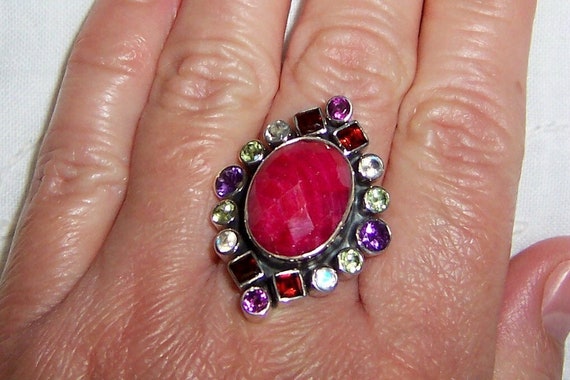 Vintage opaque ruby and multi gems ring, size 12.… - image 2