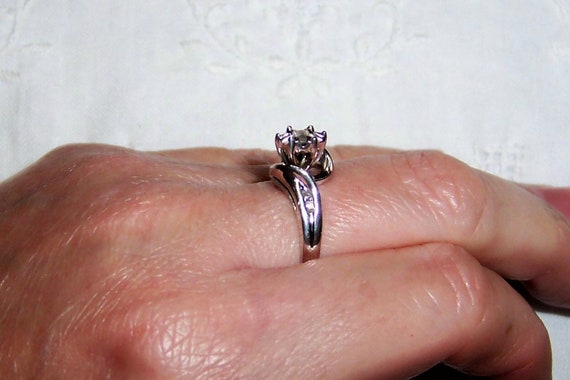 Vintage diamonds engagement or wedding ring, size… - image 5