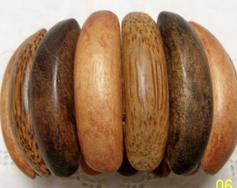 Vintage Solid Oak multi-color wood bracelet. Stretch.