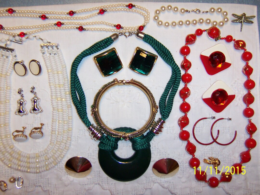 Vintage Jewelry (lot 124). 30 Pieces or Pairs. Just Added More Items ...