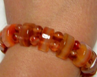 Your choice vintage orange agate or gold stone bracelet. Stretchy.