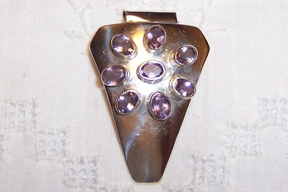 Vintage Modern Style pendant with lavender stones… - image 1