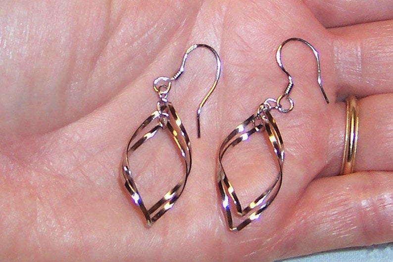 Vintage Twisted Dangle earrings. Sterling Silver. image 6