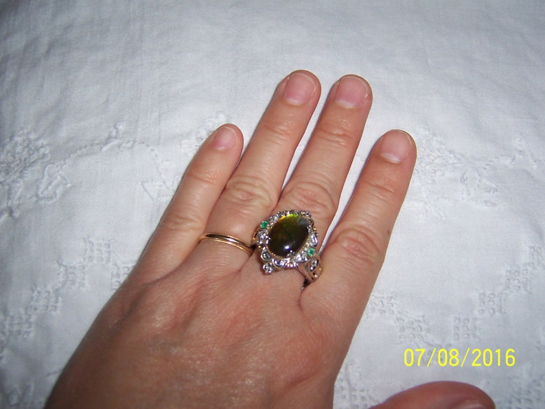 Vintage designer Michael Valitutti ammolite and emerald ring, size 10. Sterling silver and yellow gold. image 6