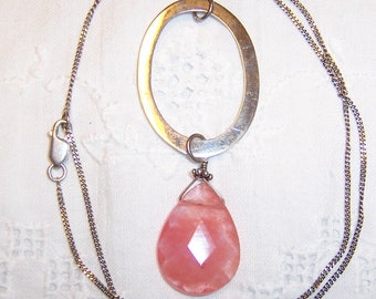 Vintage Big Oval and cherry quartz pendant. Sterling silver.