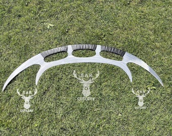 Klingon Bat’leth Inspired Cosplay Prop – Handcrafted Metal Display Piece – Collector Gift