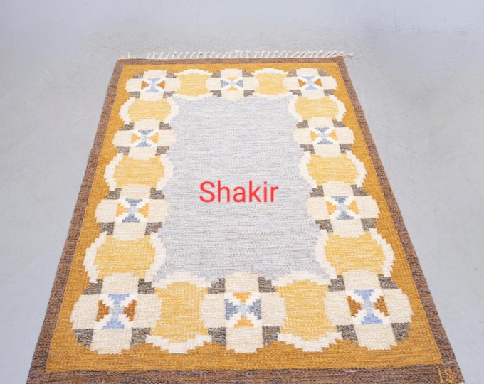 Handmade Wool Kilim Rug, Green Floral Geometric Scandinavian Boho Decor