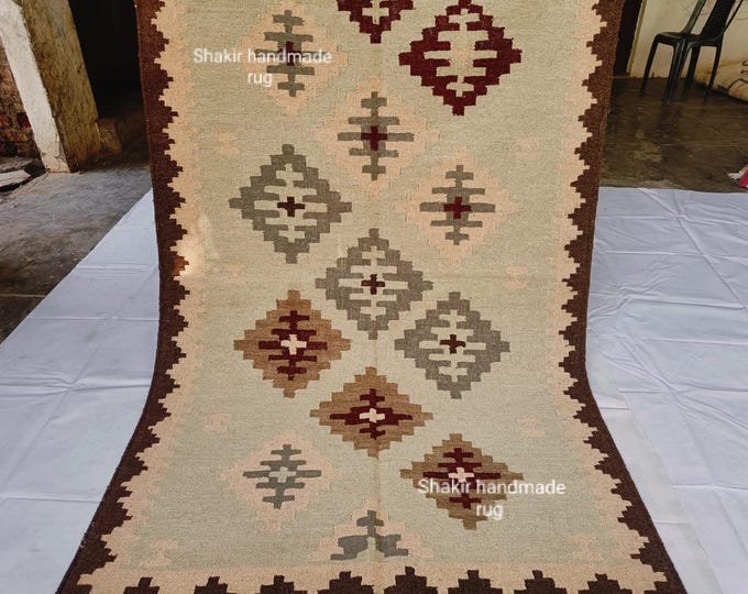 Handmade Kilim Wool Rug: Boho Tribal Geometric Decor