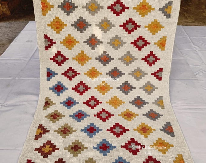 Handmade Kilim Wool Rug: Boho Tribal Geometric Decor