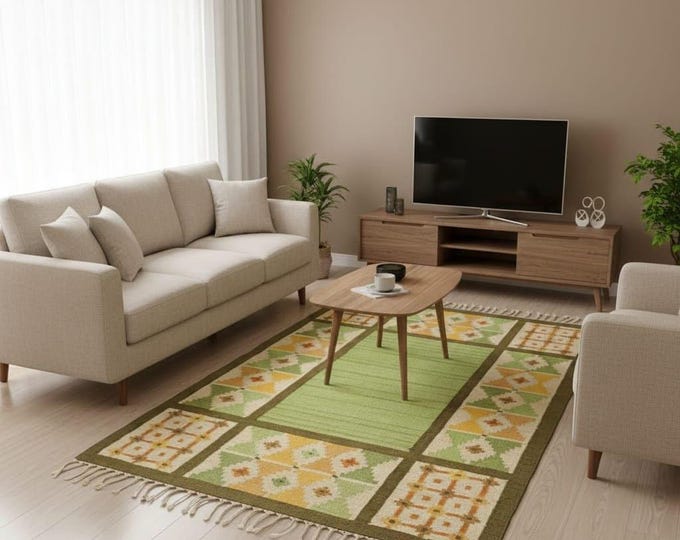 Handwoven Green Kilim Rug, Vintage Style Flat Weave Area Rug, Boho Scandinavian Carpet, Living Room Hallway Rug