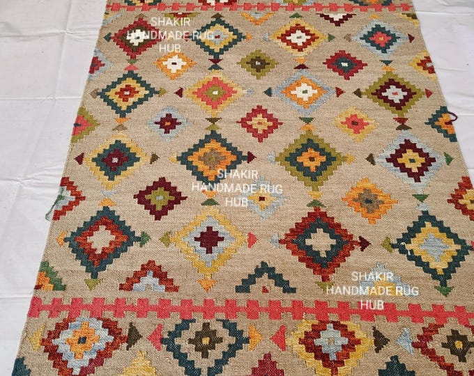 Handmade Kilim Wool Rug: Boho Tribal Geometric Decor