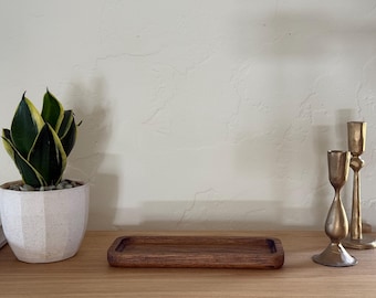 9.8" Decorative Oak Tray