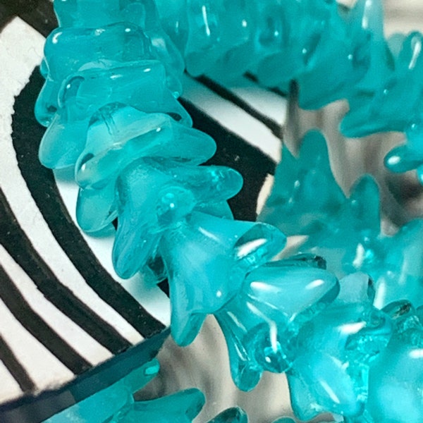 Turquoise swirl Bell flower Beads 9x6mm Czech Glass 5 petal 25pc bellflower UV reactive