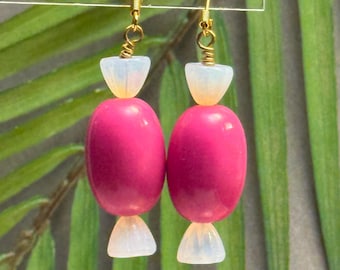 Lucite Candy Earrings • Pink Candy Earrings • Retro Earrings • Pin Up Earrings • Czech Glass Beads • Pink Candy Earrings