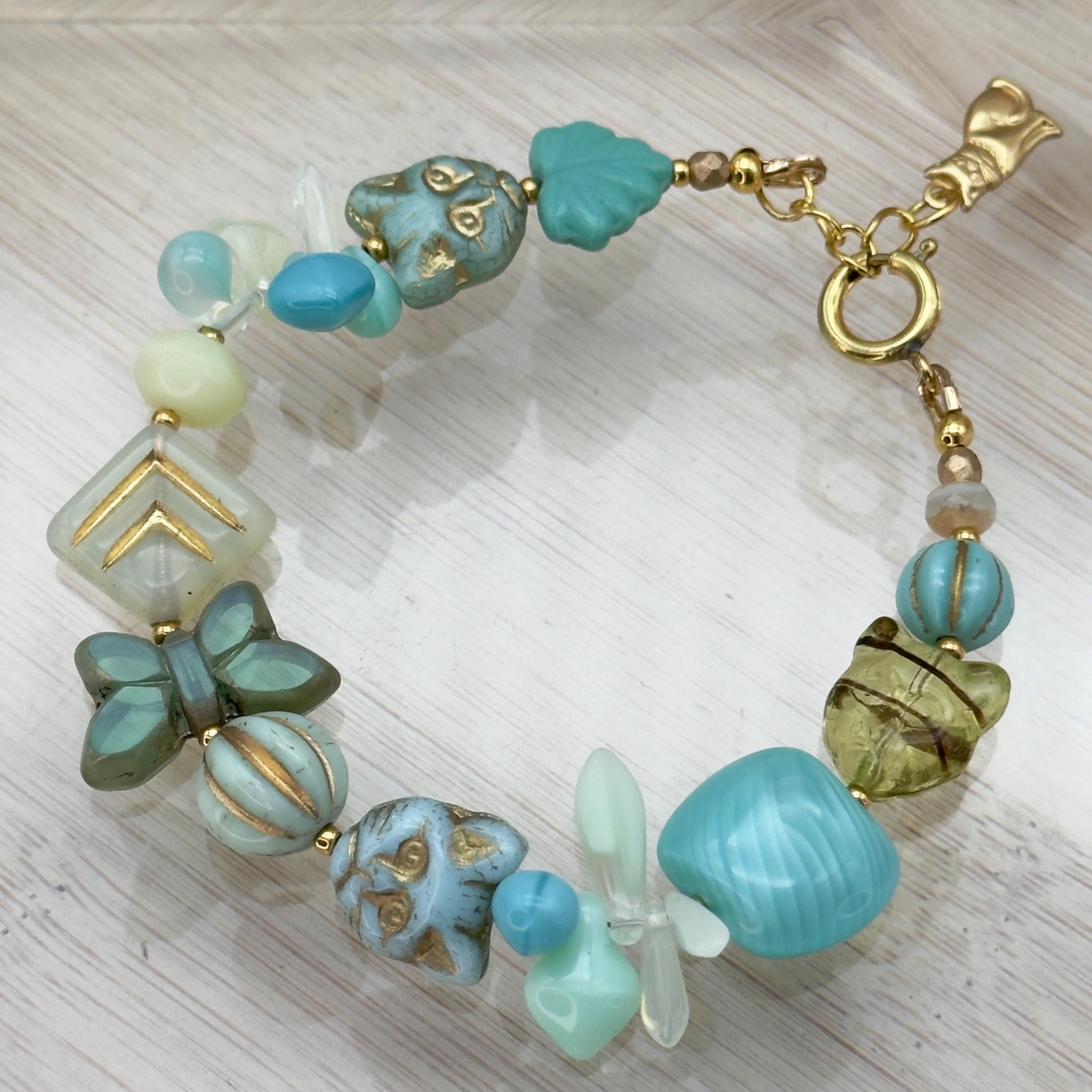 Uranium Green Cat Bracelet • Czech Glass Cat Bracelet • Green Cat