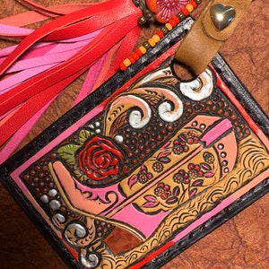 Cartera de cuero para tarjetas • Cuero repujado • Cartera minimalista • Mini cartera • Botas vaqueras • Botas vaqueras • Cartera con llavero