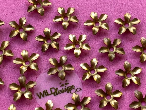 Flower Rivet • lamp parts • 4pc • 100% Solid Brass • Vintage brass parts • Heavy duty metal leaf base • Leatherwork