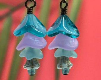 Blue Glass Flower Earrings • Blue and Purple Flower Earrings • Czech Glass Beads • Vintage Style Jewelry • Retro Earrings • Gardener Gift