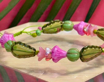 Cactus Bracelet • Czech Glass Pink Cactus Flower Bracelet • Adjustable Knot • Gardener Gift • Christmas Cactus Bracelet • Cowgirl Gift