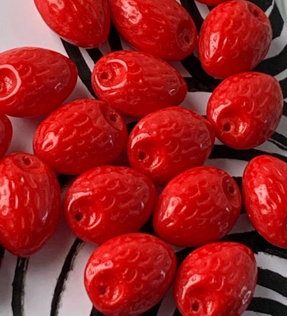 Strawberry Beads Czech Glass Strawberry Beads, 10pc, Czech Berry Beads Red  and Silver 