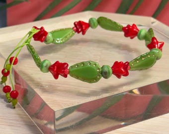 Cactus Bracelet • Czech Glass Red Cactus Flower Bracelet • Adjustable Slide Knot • Gardener Gift • Christmas Cactus Bracelet • Cowgirl Gift