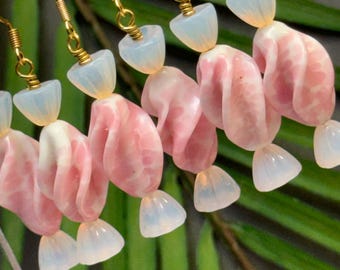 Peking Glass Earrings • Occupied Japan Beads • Candy Earrings • Retro Earrings • Pin Up Earrings • Vintage Glass Beads • Pink Candy Earrings