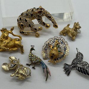 【まとめ売り大特価】　アメリカ　ヨーロッパ　ピンブローチ 74点セット まとめ売り大特価】 アメリカ ヨーロッパ ピンブローチ 74点セット
