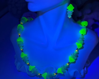 Uranium Glass Necklace • Flower Necklace Set • Glass Flower Earrings • Czech Glass Flower Jewelry • Retro Glow Jewelry • Blacklight Jewelry