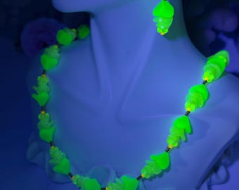 Uranium Glass Necklace • Flower Necklace Set • Glass Flower Earrings • Czech Glass Flower Jewelry • Retro Glow Jewelry • Blacklight Jewelry