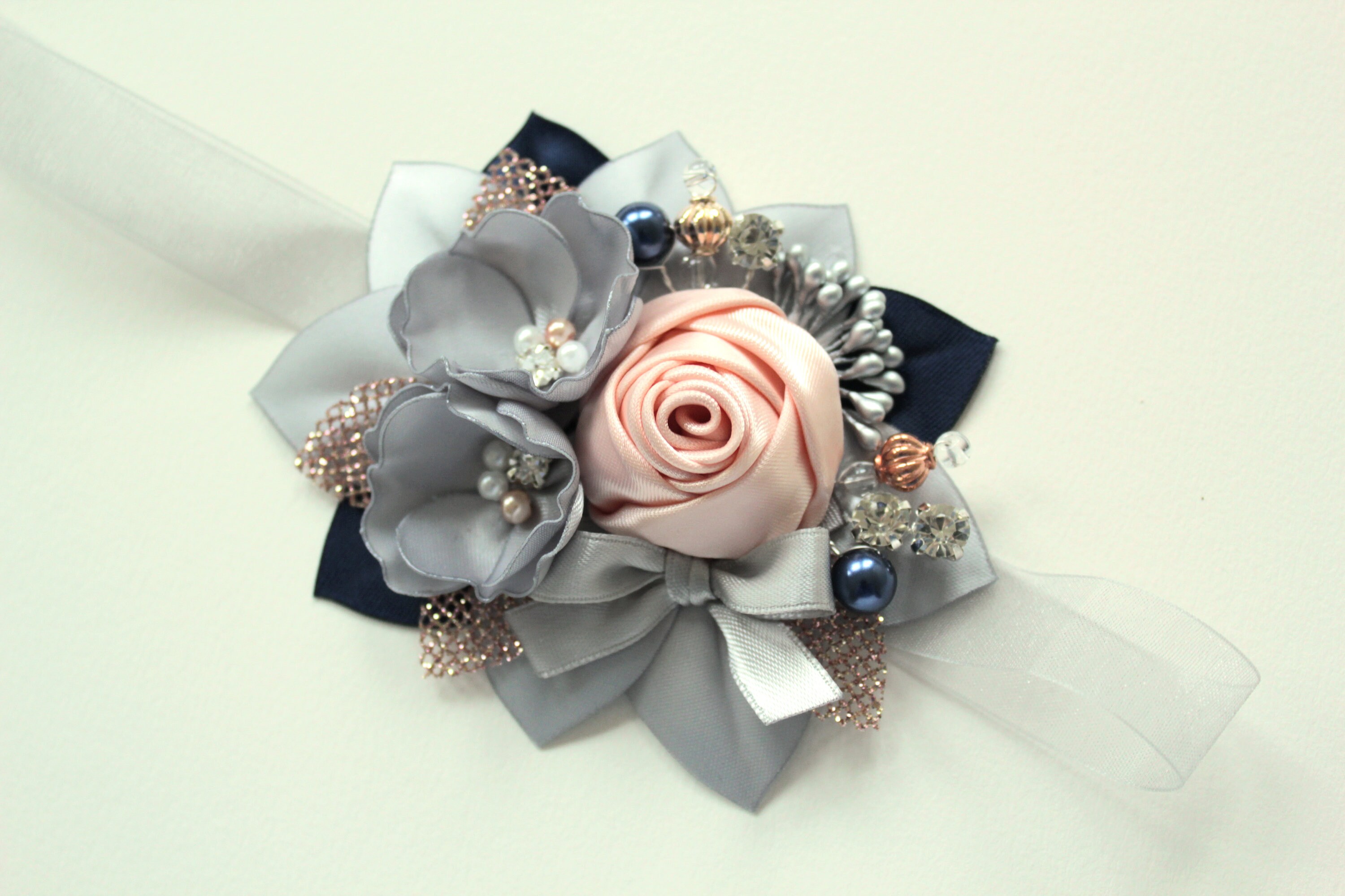 Corsage with Wood Flowers, Sola Wood Flower Wrist Corsage for Prom, Corsage  Wristlet for Wedding