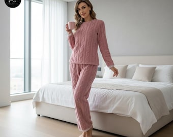 Thick Flannel Pajama Set Women Winter Cute Loungewear, Warm Soft Comfy Sleepwear, Cozy Home Wear Outfit, Cute Long Sleeve Top Pants Set