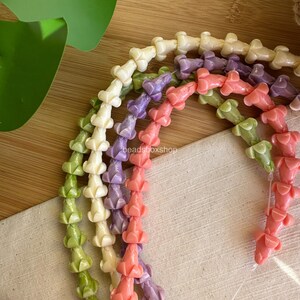 plastic puakenikeni beads