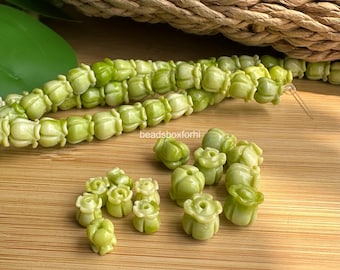 Variegated Green Tulip Flower Beads, Green Hawaiian Crown Flower Beads, Resin  & Coral Powder Tulip Beads,  QUANTITY Optional, HK23