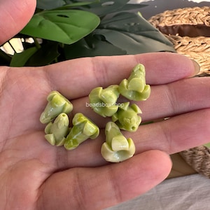 Hawaiian Puakenikeni Flower Beads, Resin & Coral Powder Colorful Puakenikeni Beads, Garland / Purse Lei / Car Lei Making, HK6 Variegated green