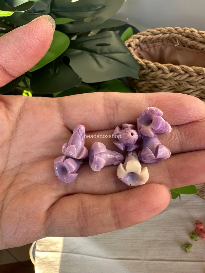 Hawaiian Puakenikeni Flower Beads, Resin & Coral Powder Colorful Puakenikeni Beads, Garland / Purse Lei / Car Lei Making, HK6 Variegated purple