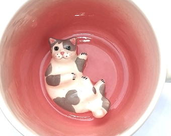Grey Spotted Cat Surprise Mug, Paw Prints Kitten Inside Peekaboo Teacup