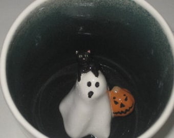 Halloween Surprise Mug, Halloween Peekaboo Tea cup, Trick or Treat Cup