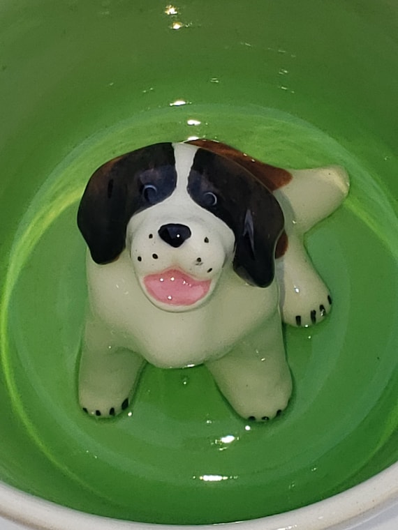 Peek-A-Boo Mug Border Print Dog