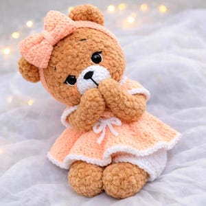 Teddybeer in afneembare jurk en korte broek - pdf-patroon, amigurumi-teddypluche - digitale download