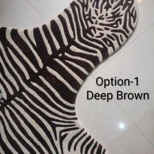 Alfombra de lana tejida a mano con estampado de cebra, color marrón oscuro/estampado animal, decoración de suelo llamativa, 2,1 x 3,3 metros.