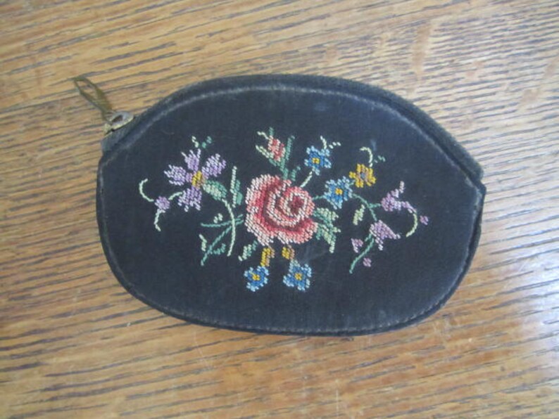 Vintage Tapestry Needlepoint Coin Change Purse. B9 Etsy