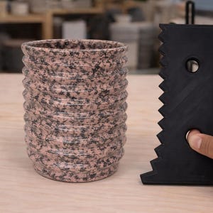Herramienta para dar forma a las costillas de las tazas, vasos y jarrones para torneado / 5 tamaños / "Índice"