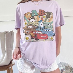 Retro Cars Movie Characters Shirt, Lightning McQueen Mater Doc Hudson Sally Carrera Birthday Tee bild 4