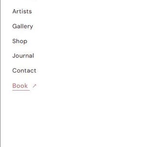 Peut inclure: Capture d'&eacute;cran d'un menu de site web mobile pour Polish Studio. Le menu comprend des options pour Accueil, &Agrave; propos, Services, Collections, Artistes, Galerie, Boutique, Journal, Contact et R&eacute;server.