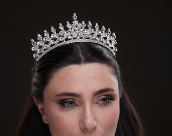 Crystal Bridal Tiara , Silver Royal Wedding Crown, Princess Headpiece,  Quinceanera Tiara