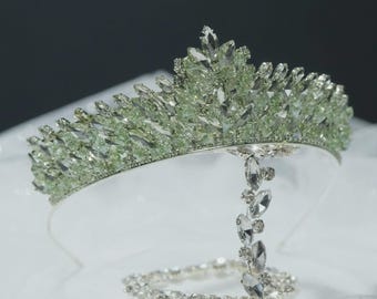 Crystal Bridal Tiara, Princess Wedding Crown, Colored Rhinestone Tiara, Prom Tiara, Quinceanera Crown, Special Occasion Hair