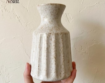 Jarrón de cerámica blanco vintage / Decoración minimalista para el hogar