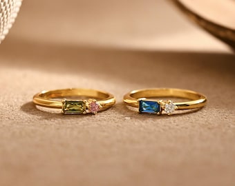 Gepersonaliseerde stokbrood geboortesteenring, twee stenen ring, sierlijke stapelring, dubbele stenen ring, sieraden voor koppels, moederring, cadeau voor haar