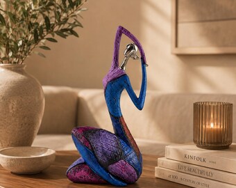 Abstract Woman Sculpture Resin Artwork Artistic Figurine Modern Unique Gift Wedding Couples Home Display Shelf Decoration Contemporary Art